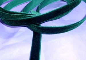 Dunkelgrünes SAMTBAND 3 YARD POSTEN!!!  3/8" breit Vintage Look Qualität gewebt - Bild 1 von 4