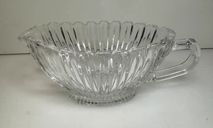 Mikasa Crystal Royal Suite Gravy/Sauce Boat Clear 8 w/ handle x 4 x 2.75" - Picture 1 of 4