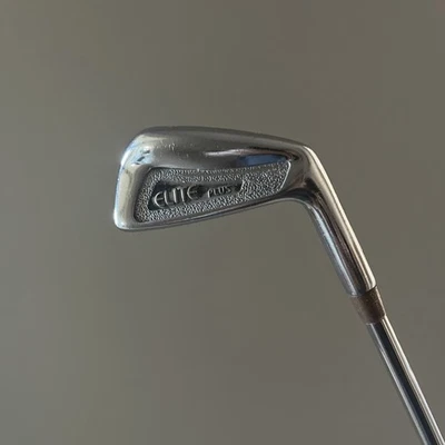 Spalding Elite Plus 4 Iron Medium Flex Steel Shaft Right Hand - Image 1 of 4