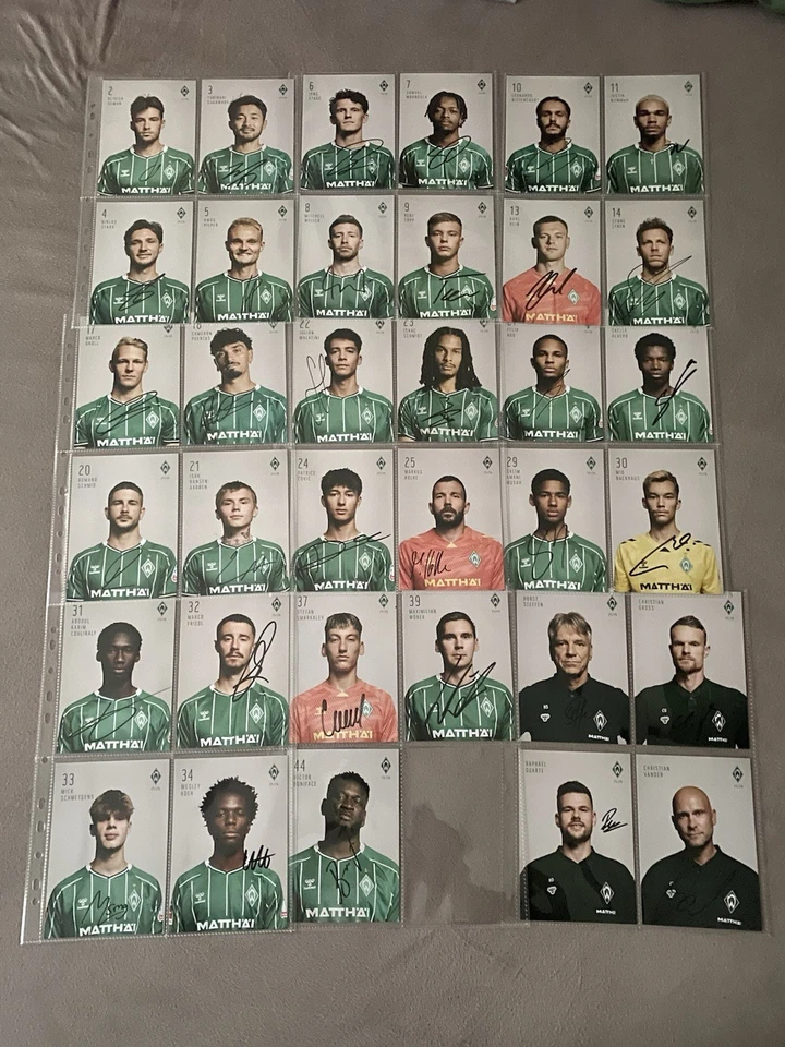 Autogrammkarten SV Werder Bremen 2025/2026 Signierter Autogrammkarten Satz - Bild 1 von 4