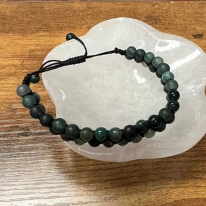 Grüner Moosbaum Achat zweireihiges Schnurarmband - Bild 1 von 5