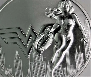 2021 Wonder Woman Justice League DC comics .999 silver coin in capsule BU Niue - Picture 1 of 4