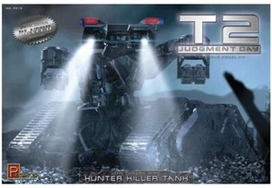 Pegasus 1/32 Scale Chrome Plated T2 Hunter Killer Tank - Special Edition Model - Picture 1 of 1