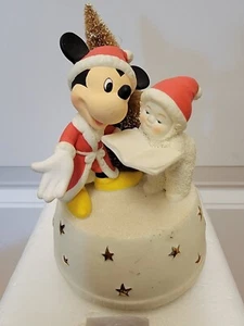 SNOWBABIES - DISNEY SHOWCASE DEPT 56 "MICKEYS CHRISTMAS CAROLS" MUSICAL FIGURINE - Picture 1 of 7