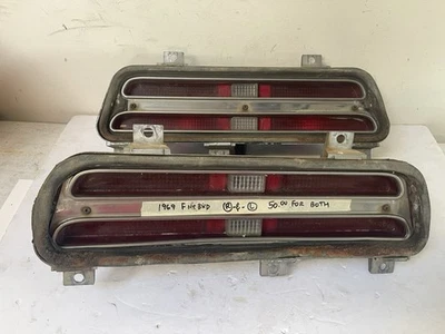 Par de conjuntos de luces traseras izquierda y derecha Pontiac Firebird 1969  Foto 1 de 4