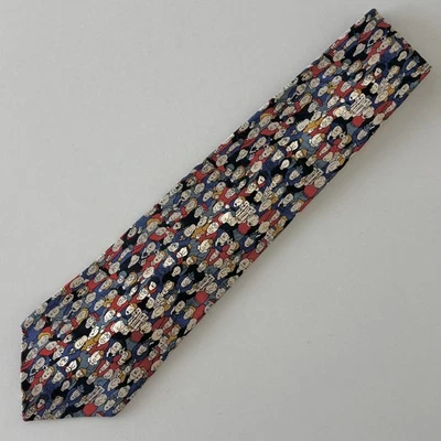 Artefactos de museo vintage años 90 para hombre 100 % seda multicolor corbata multitud personas Foto 1 de 4