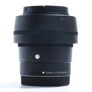 SIGMA 30MM F1.4 DC DN LENS FOR CANON EF-M MOUNT - Picture 1 of 4