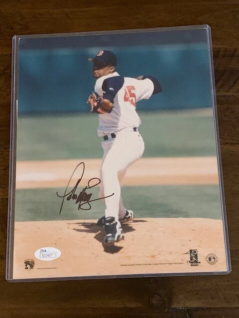PEDRO MARTINEZ 8x10 AUTOGRAPH PHOTO JSA POSE 3 - Image 1 of 1