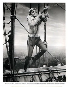 DOUG McCLURE SWASHBUCKLER as ERROL FLYNN 1967 THE KING'S PIRATE PROMO PHOTO - Picture 1 of 1