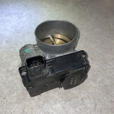 2002 2006 Nissan Sentra / Altima conjunto de corpo do acelerador 1.8L SERA 576-01 - Imagem 1 de 4