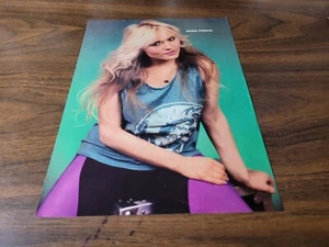 Doro Pesch 1990 Metal Edge Magazine 8"x11" Mini-Poster Pin-Up - Picture 1 of 3