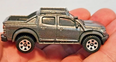 Matchbox 20174 '16 Colorado silver loose diecast truck went in other states too - Image 1 of 4