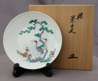 Plato de porcelana firmado Sakaida Kakiemon XIV (1934-2013) con pájaros Tomobako Foto 1 de 4