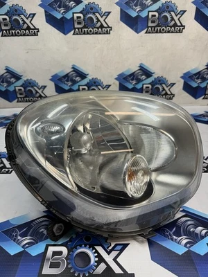 Farol lateral direito 2011-2016 Mini Cooper Countryman CAPA halogênio com lâmpada fabricante de equipamento original - Imagem 1 de 4