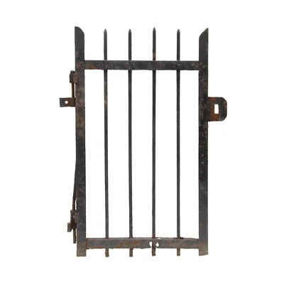 Puerta de jardín estrecha de hierro forjado recuperada 37,5 x 25,75 Foto 1 de 3