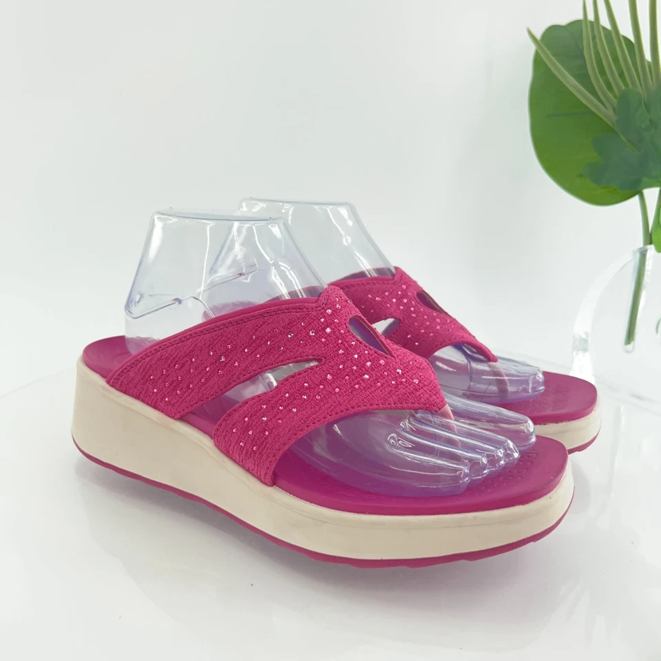 Sandalias brillantes Bzees para mujer Nola 8,5 tacón de cuña sin cordones rosa textil informales cómodas Foto 1 de 4