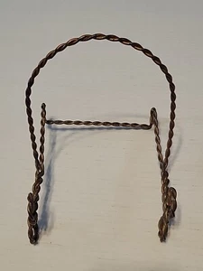 Vintage Caddy Shaped Twisted Metal Spiral Wire Art  Easel Plate Picture Stand - Picture 1 of 15