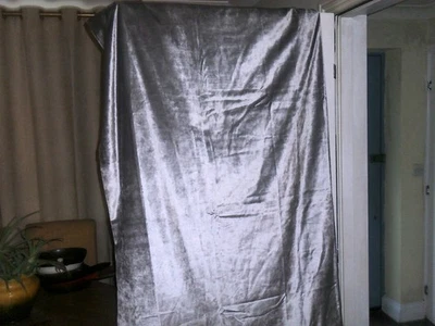 laura ashley velvet curtains pale french grey, 60 ins wide x 70 ins long - Image 1 of 3