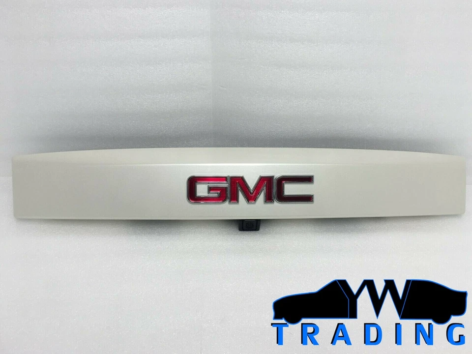 2009 - 2014 OEM YUKON YUKON XL 1500 2500 WHITE LIFTGATE W/ CAMERA - 22759913 - Image 1 of 4