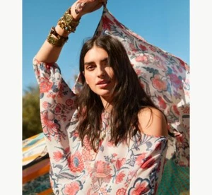 Sabyasachi x H&M HM weite Chiffon Bluse geblümt rot beige Gr. S Small neu - Bild 1 von 7