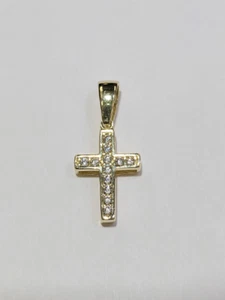 14 Karat Gold Italienisches Kreuz mit runden Zirkonia Anhänger - Bild 1 von 4