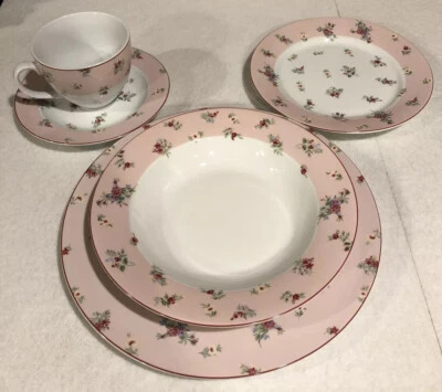 5 Pc Laura Ashley Petite Fleur Flowers Floral Placesetting - Image 1 of 4