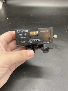 Littelfuse Fuse Holder L60030M-1C. 1 Pole. 600 V-30A. Free Ship!! Pre Own!! Fuse - Picture 1 of 8