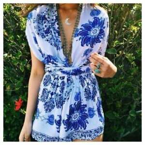 ONE WAY Women's Blue White Floral Romper US 4 AUS 8 SMALL Wrap Shorts Summer