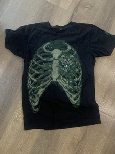 Wiskullsin Milwaukee Bucks Ribcage Shirt Size Medium soft Style - Picture 1 of 3