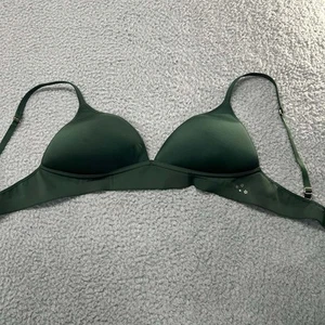 Aerie Real Me Wireless 36B Bra Brassiere T-Shirt Bra Sexy Green - Picture 1 of 10