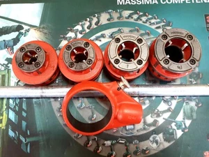 SET SERIE TESTE PER FILIERA MANUALE 1/2" ÷ 1.1/4" RIDGID 36480 12-R UTENSILI - Foto 1 di 3