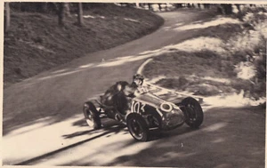 COOPER 1000cc ANGEFAHREN VON BERTIE BRADNACK, BEI PRESCOTT HILL CLIMB 52 SEPT. FOTO. - Bild 1 von 2