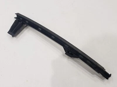 Hyundai Elantra 2012 ventana trasera derecha guía de vidrio fabricante de equipos originales Foto 1 de 3