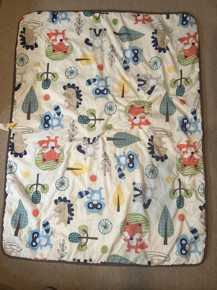 Bananafish Studio Bosque Animales Bebé Manta Cuna Edredón Zorro Mapache 34” X 44” Foto 1 de 4