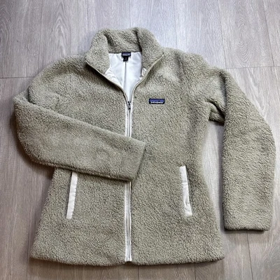 PATAGONIA Sherpa Jacket Women’s Sz Medium M Beige Deep Pile Full Zip Fuzzy Faux - Image 1 of 4