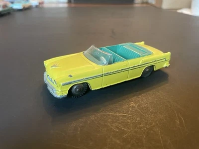 Dinky Toys Chrysler New Yorker 1955, amarillo, modelo: 24A, hecho en Francia, 1:43 Foto 1 de 4