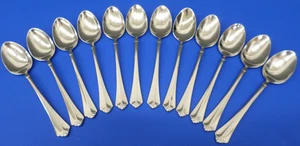 12 - Oneida JUILLIARD Glossy Cube Mark Stainless Flatware 6 1/8" TEASPOONS - Picture 1 of 7