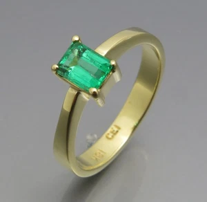 REIF-DESIGN - KLASSISCHER SMARAGD RING - 750 GELBGOLD - Picture 1 of 8