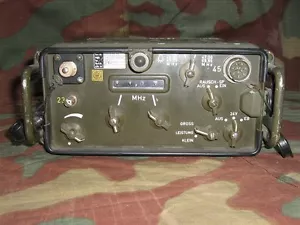 SEM-35 Émetteur / Récepteur Militaire Fréquence Pour 26 - 69,95 MHZ Dans Fm - Bild 1 von 1