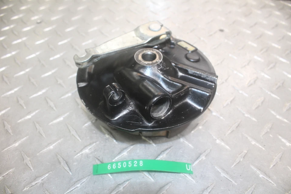 Yamaha DT100 1982 montaje de tambor de freno delantero 1T9-25016-01-98 Foto 1 de 4