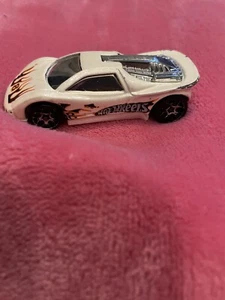 Vintage Track Aces Hot Wheel 1990 Loose No Package 1:64 Malaysia Chrome Windows - Picture 1 of 11