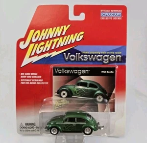 Johnny Lightning Green With Flames Volkswagen 1964 Beetle VW 1/64 - Picture 1 of 4