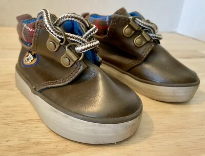 Zapatos Disney Bebé Mickey Mouse 6-12 Mo Imitación Marrón Bota Franela Chukka Foto 1 de 4