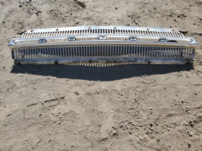 Dodge Dart 1964 parrilla delantera. Usado. Ad# 9245 Foto 1 de 4