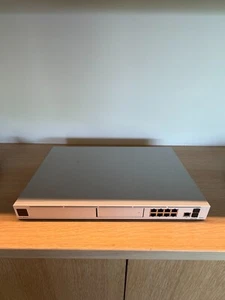 Ubiquiti Networks 10G SFP+ Enterprise Security Gateway and Network Appliance... - Photo 1/1