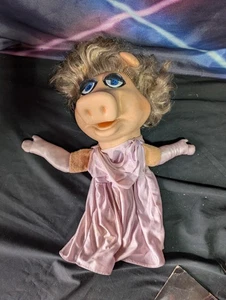 Fisher Price Miss Piggy 1976-1978 Jim Henson Puppet Muppet Doll 18'' Broke Eye  - Picture 1 of 7