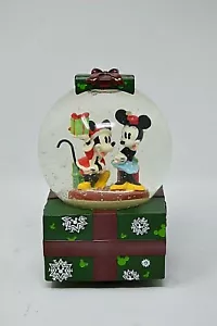 Disney Mickey Minnie Mouse Snow Globes Christmas Decoration Home Collectible - Picture 1 of 3