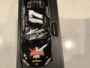 MATT KENSETH AUTOGRAPHED 2004 FORD TAURUS SMIRNOFF ICE & AUTOGRAPHED CARD - Picture 1 of 12