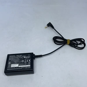 Sony CECH-ZAC2 AC Adaptor PSP 5v 1500mA Untested - Bild 1 von 3