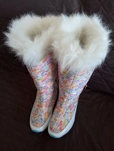 VINTAGE RARE baby phat size 8.5 Y2K/80's Print Puffy Winter Boots w Faux FUR - Picture 1 of 17